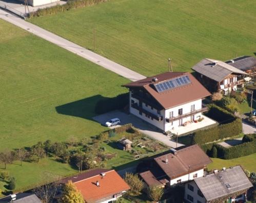 Pension Bergfried กรอดิก ภายนอก รูปภาพ