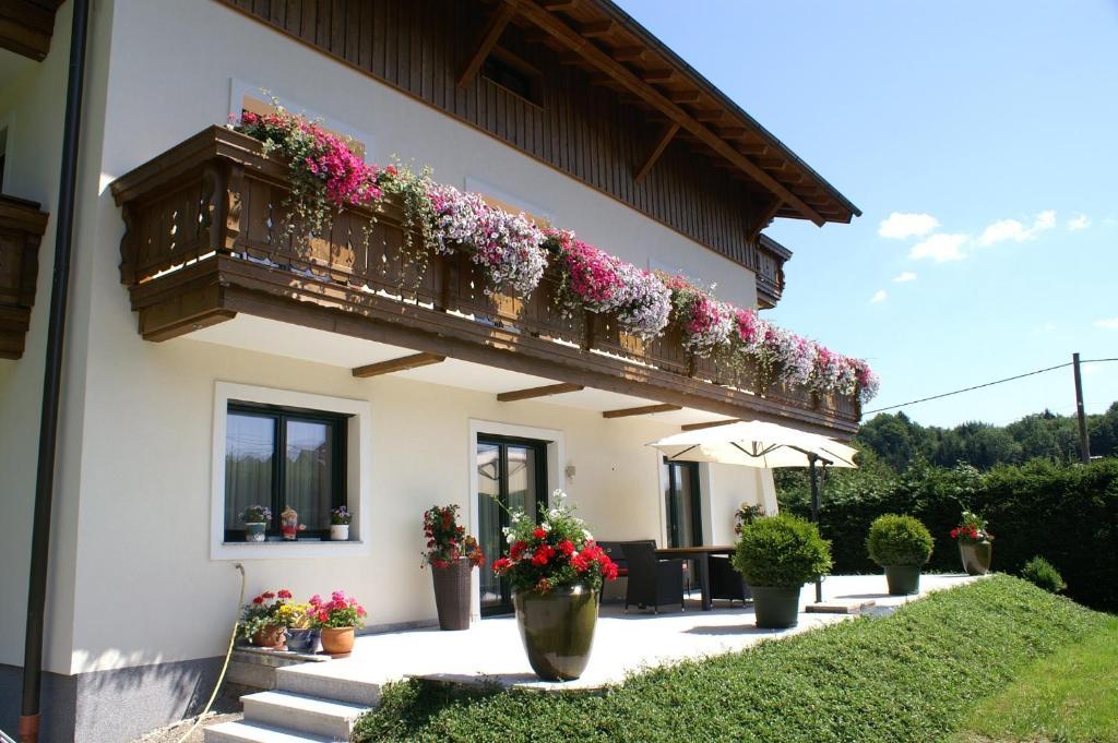 Pension Bergfried กรอดิก ภายนอก รูปภาพ