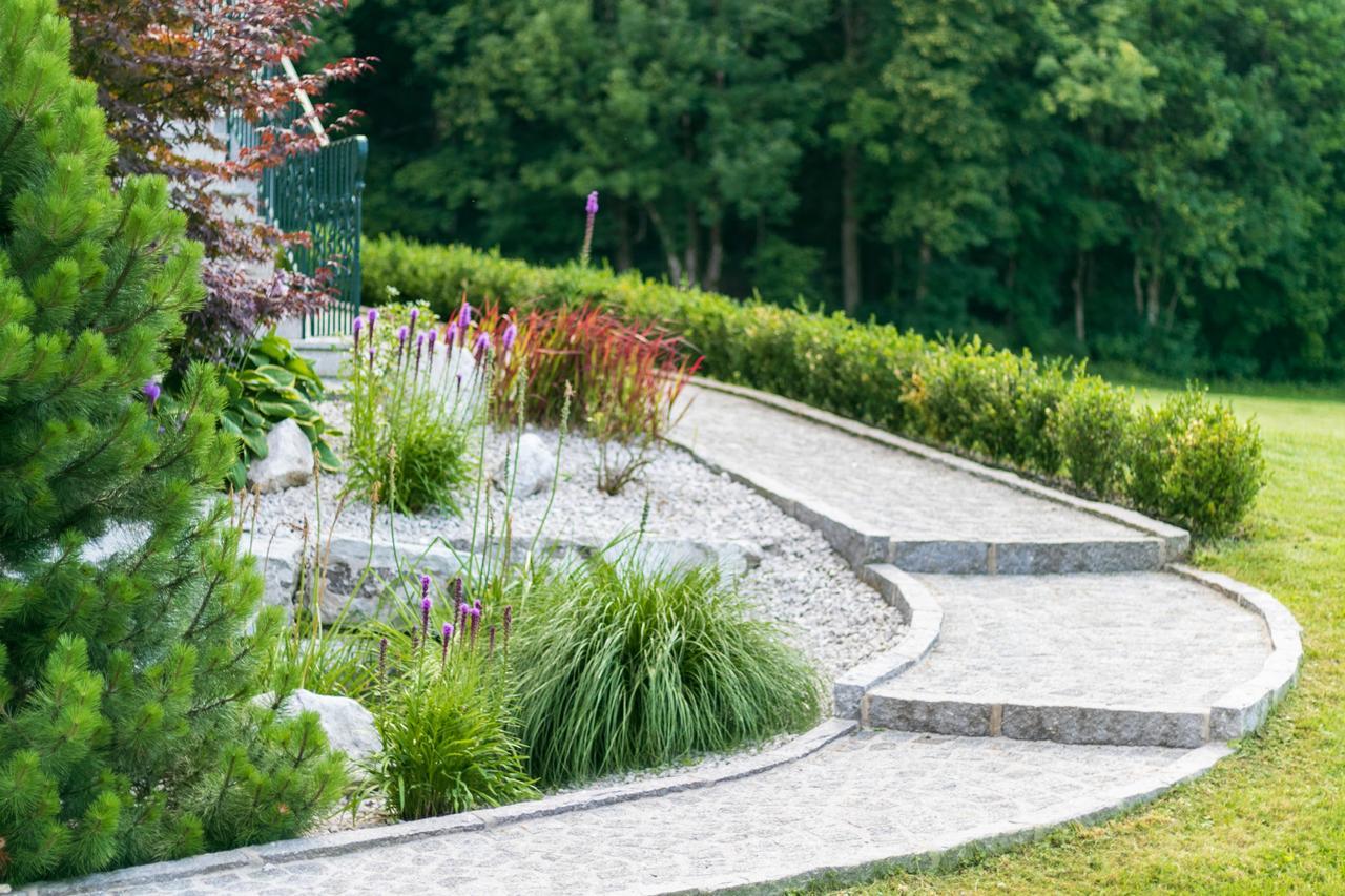 Pension Bergfried กรอดิก ภายนอก รูปภาพ
